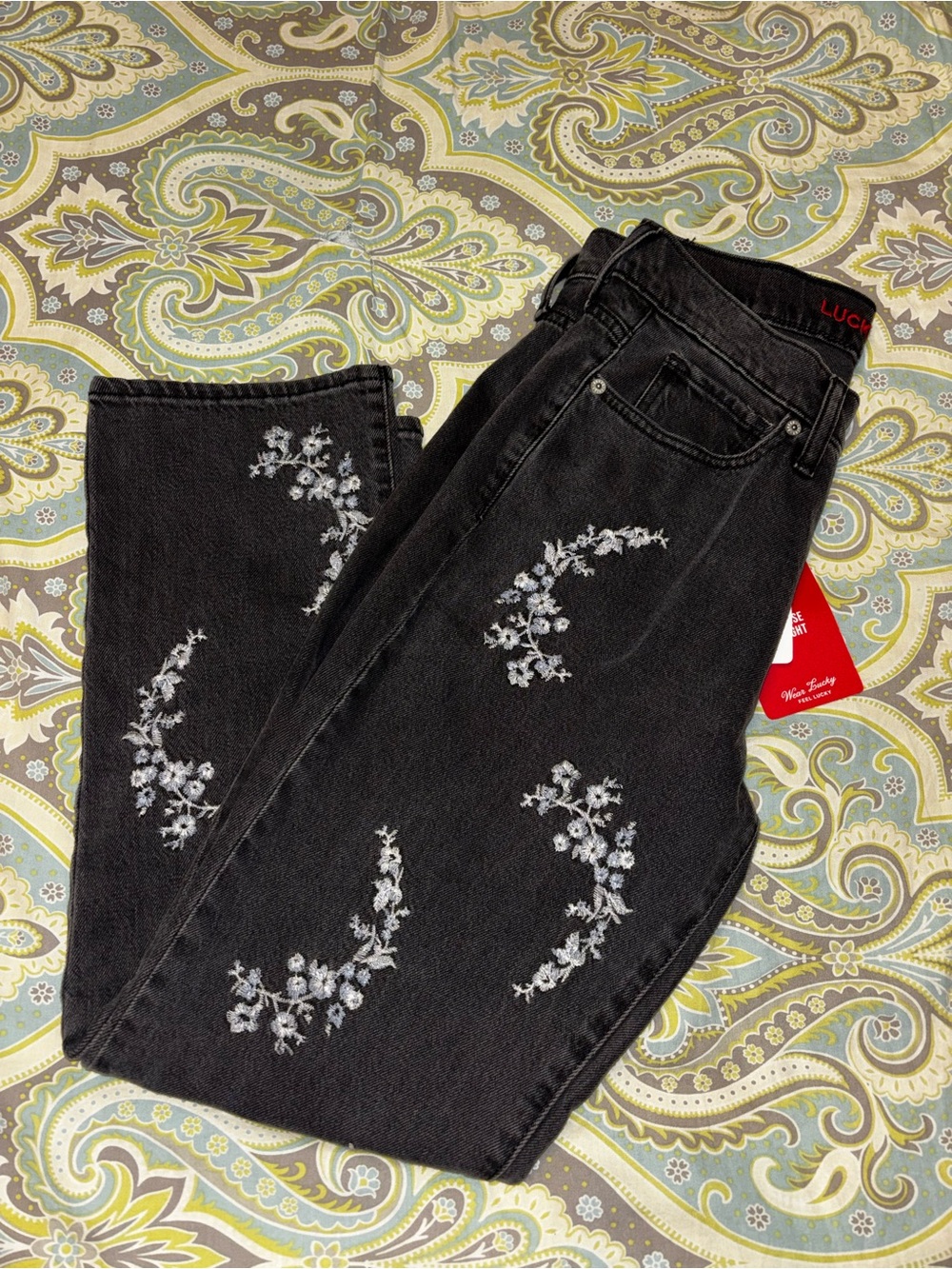 LUCKY Brand Black Floral Embroidered Women’s Jeans